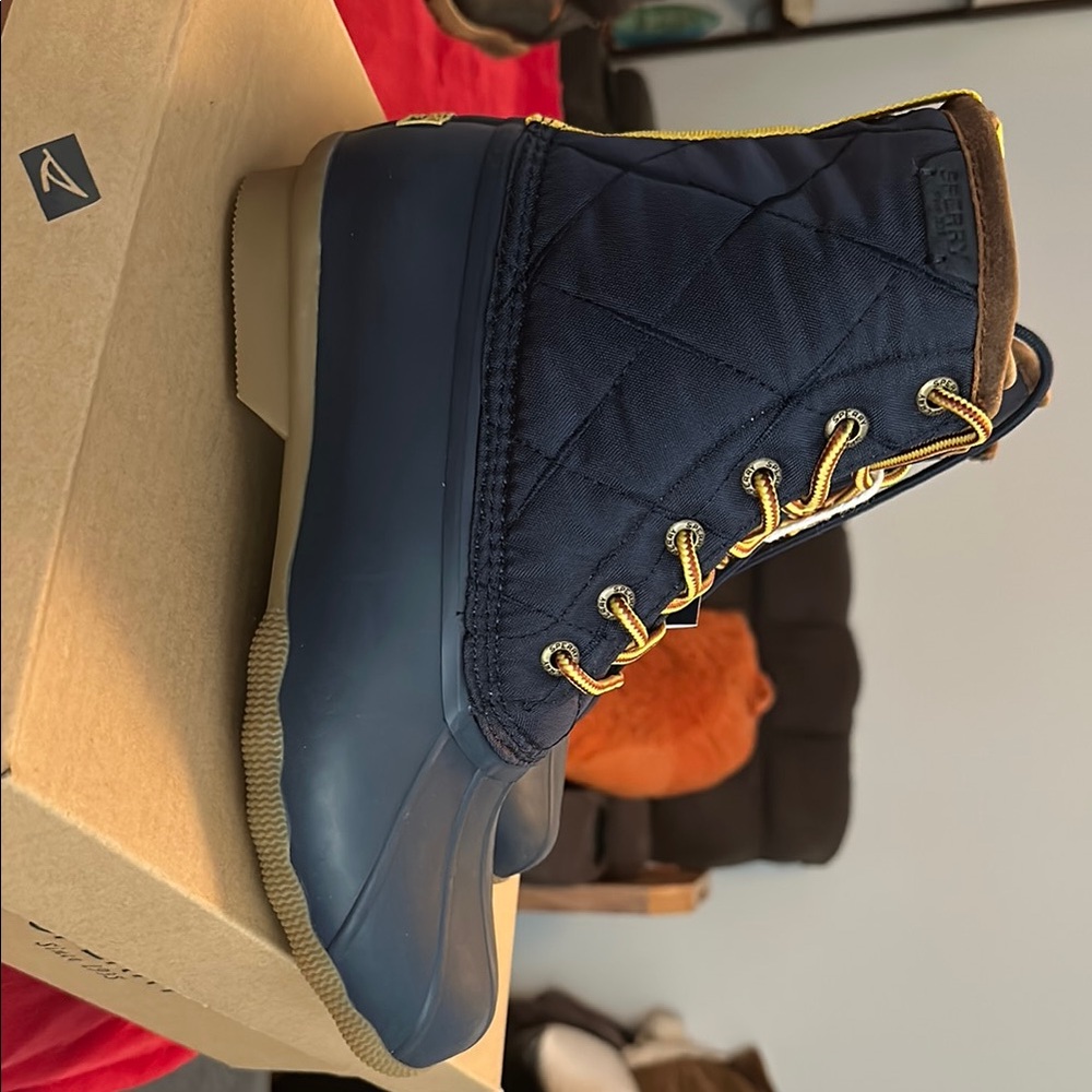 Men’s Sperry Blue Quilted Boots